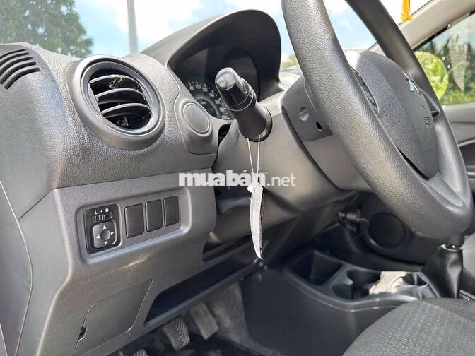 Mitsubishi Attrage 2022 Số sàn 66000 km Trắng