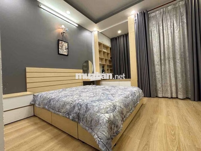 Cho thuê] NHÀ MẶT TIỀN LÊ NIỆM TÂN PHÚ - LỆCH TẦNG HIỆN ĐẠI - FULL NỘI
