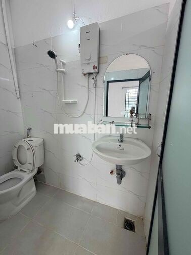 Phòng mới sạch đẹp 50m2 Bếp WC riêng có ban công, cửa sổ to rộng
