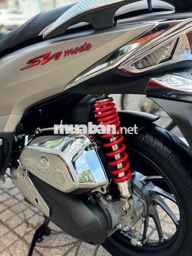 Honda SH Mode 2026 ABS Bạc Đen 400 km