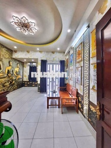 cho thuê nhà full nội thất khu dân cư cty8 - đối diện Nam Long