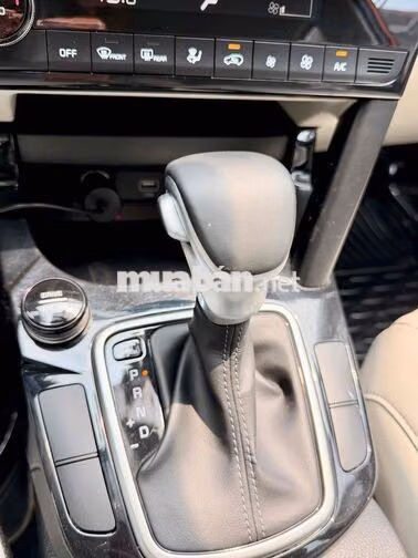 KIA SELTOS 1.4 LUXURY 2021 LƯỚT 20.000KM NHƯ MỚI