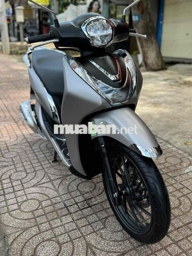 Honda SH Mode 2026 ABS Bạc Đen 400 km