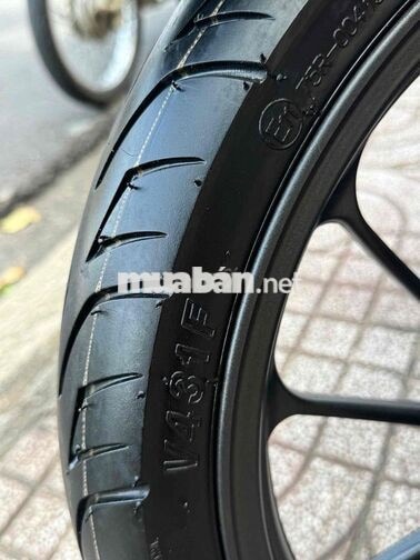 Honda SH Mode 2026 ABS Bạc Đen 400 km