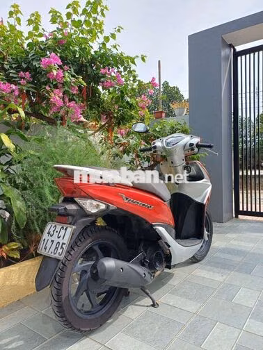 Honda Vision 2025 Cao Cấp màu Đỏ