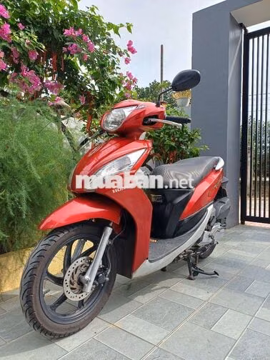 Honda Vision 2025 Cao Cấp màu Đỏ