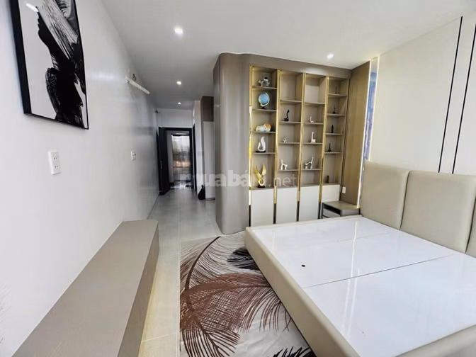 🏠 CHO THUÊ NHÀ HẺM 8M LẠC LONG QUÂN - 6 Tầng. Thang Máy