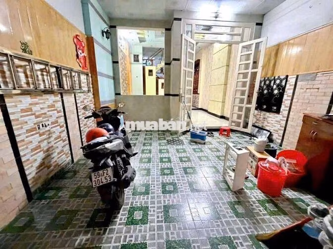 Nhà nguyên căn 1 trệt 1 lầu 5x16m, hẻm 5m Phan Văn Hớn-gần Chợ Đại Hải