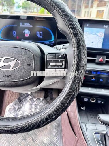 Hyundai Accent 2024 Trắng bản đặc biệt!