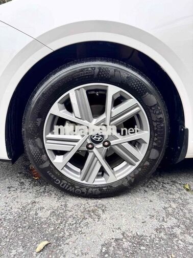 Hyundai Accent 2024 Trắng bản đặc biệt!
