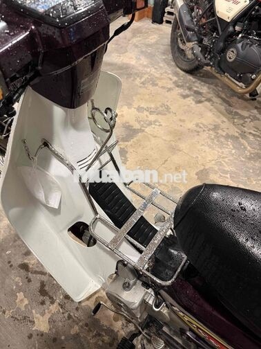 Honda Dream Boss Trắng Tím Xe số
