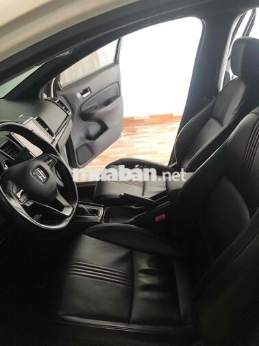 Honda City RS Trắng 5 chỗ