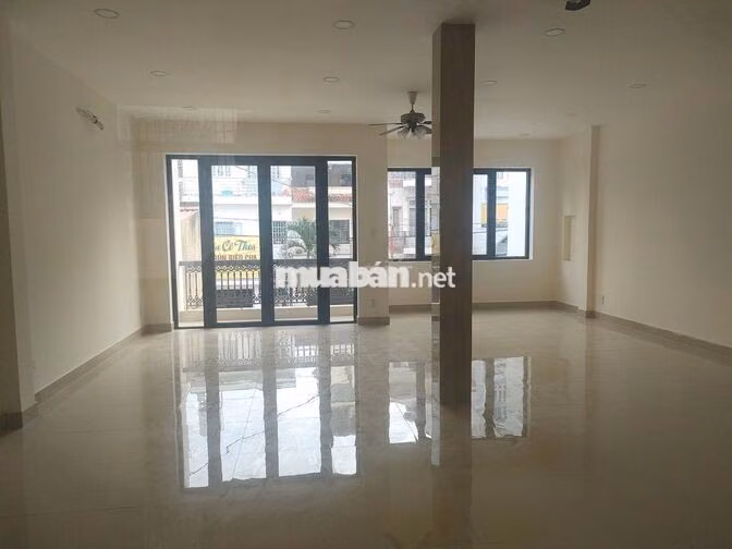 NHÀ ĐƯỜNG HẬU GIANG DIỆN TÍCH: 7X20M TRỆT 3 LẦU CHO THUÊ