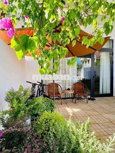 KHU GẦN BIỂN TÂN TRÀ NHÀ SÂN VƯỜN ĐẸP 3PN