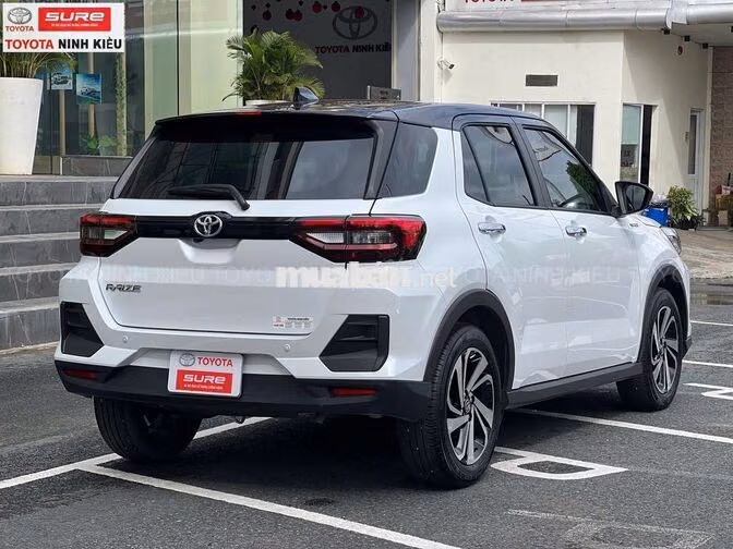 Toyota Raize 1.0 Turbo 2026 Trắng 6.000 km