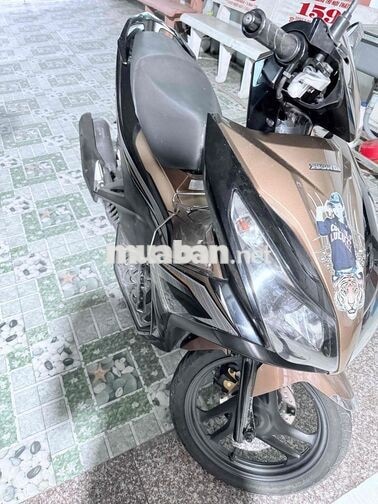 Honda Air Blade 2014 đen vàng