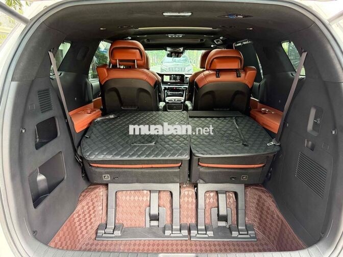 Kia Carnival Signature 2.2D 2022 Trắng Tự động