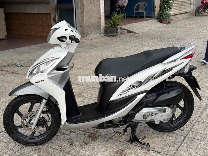 Honda Vision Trắng