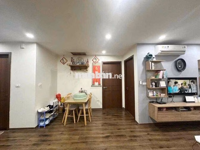 Chính chủ cho thuê căn hộ 2 PN tại Thăng Long Capital -Toà t3