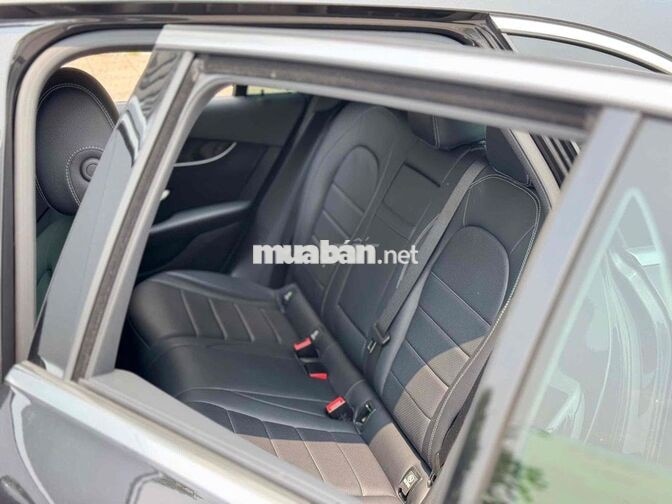 Mercedes GLC200 V1 2022 Lướt 31.000km