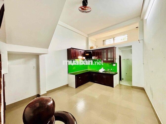 CHO THUÊ NHÀ - HẺM 105 LÊ HỒNG PHONG