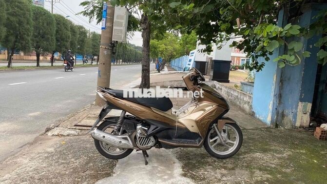 Honda Air Blade 125 2014 Vàng đồng