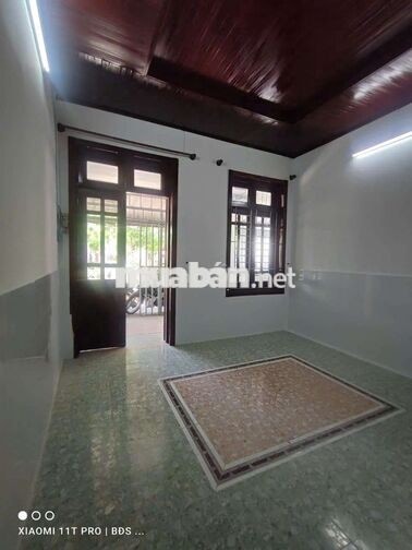 Cho thuê nhà ngay nghã tư bình phước 5tr/tháng