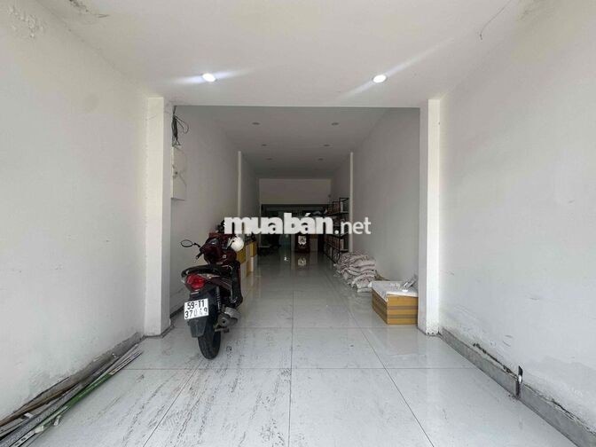 Cho Thuê Mặt Bằng 250m2 VIP Âu Cơ có 5PN 4WC