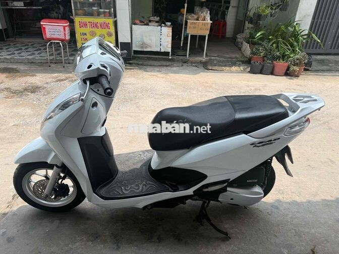 Honda Lead 2018 Trắng Zin