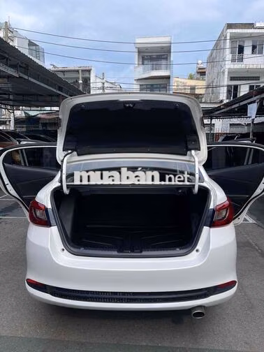 Mazda Mazda 2 2024 Trắng AT đklđ 2025