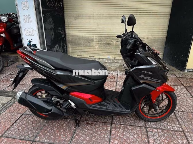 Honda Vario 160 2023 ABS Smartkey Đen, Đỏ