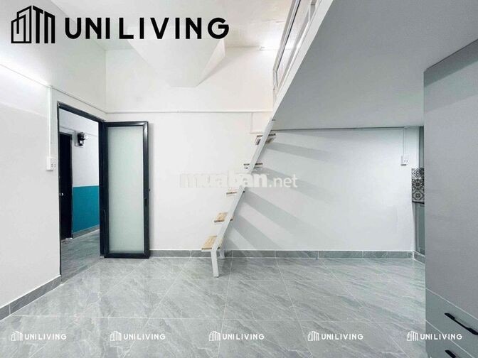 PHÒNG TRỌ 30m2 4 NGƯỜI 4 XE SÁT QUẬN 1 CÓ THANG MÁY