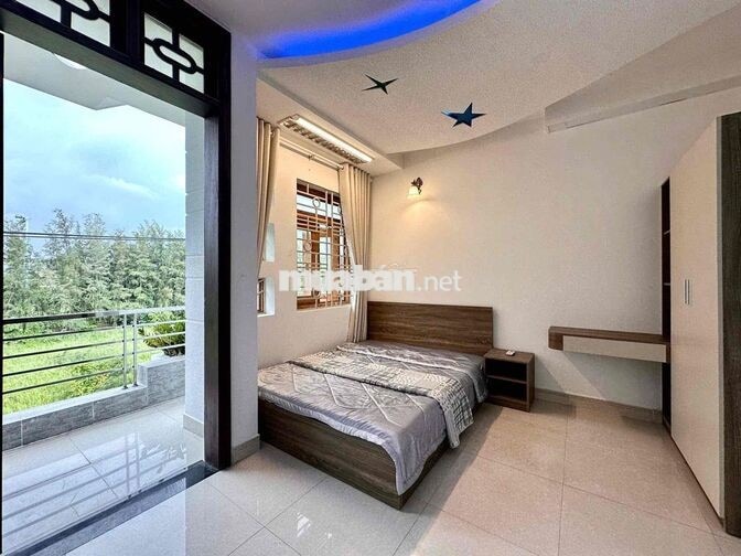 TÁCH BẾP BAN CÔNG FULL NỘI THẤT GẦN NGAY LOTTE NGUYỄN VĂN LƯỢNG