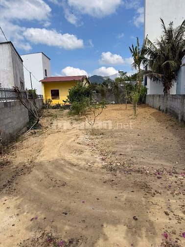 Nha Trang - Đất diện tích to phù hợp xây nhà vườn