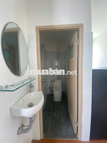 CHDV FULL NỘI THẤT,BAN CÔNG,TÁCH BẾP - TRƯỜNG CHINH, TÂN BÌNH - Giá 5x