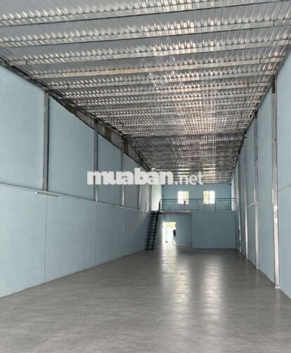 CHO THUÊ KHO,XƯỞNG 300M² GIÁ 20TR/T, Đ XE CÔNG 40F LÊ TRỌNG TẤN 