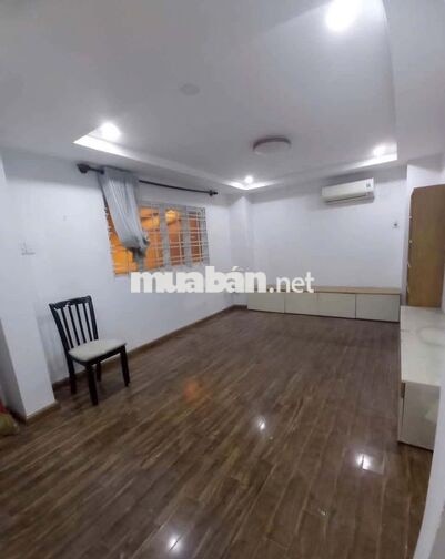CHO THUÊ NHÀ HẺM 3M HÒA HƯNG QUẬN 10 - FULL NỘI THẤT