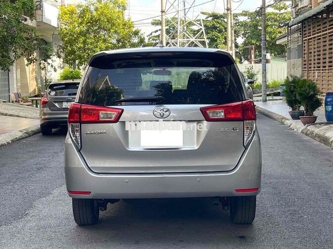 Toyota Innova 2019 Số sàn Bạc 90000 km