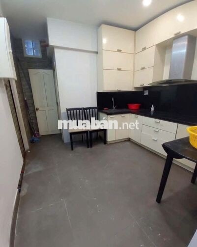 CHO THUÊ NHÀ HẺM 3M HÒA HƯNG QUẬN 10 - FULL NỘI THẤT