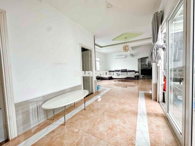 Penthouse 2PN Full NT_thang máy_bảo vệ 24/7 an ninh Gần đh Luật_NTT Q4