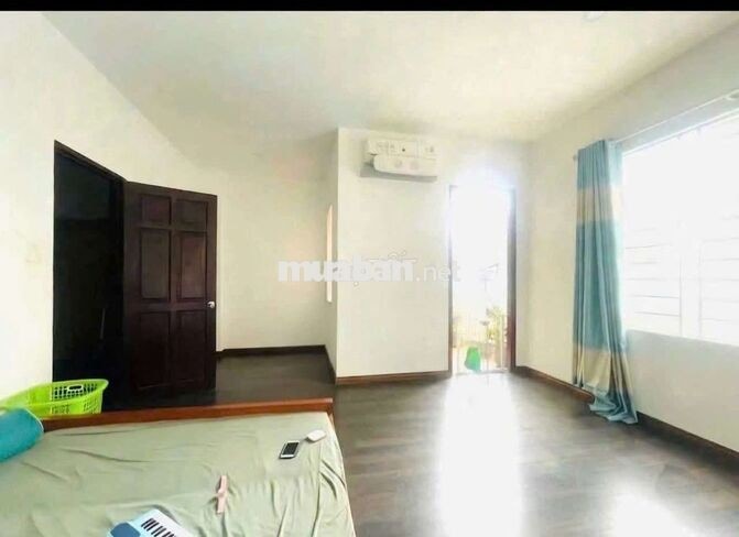 Nhà 1 Trệt 3 Lầu 4PN 6,5x12m Hẻm Đường Nguyễn Văn Quỳ Quận 7