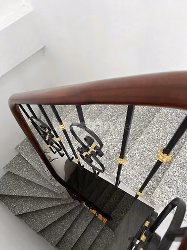 CHÍNH CHỦ CẦN BÁN NHÀ TẠI SỐ 6A, NGÕ 227/28/2 THẠCH BÀN, LB, HN