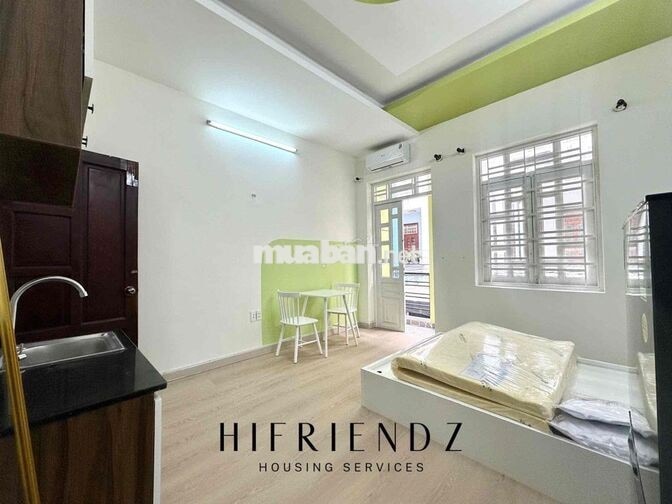 STUDIO BAN CÔNG MỚI XÂY ĐI BỘ QUA AEON TP, ĐH HUIT. FULL NỘI THẤT