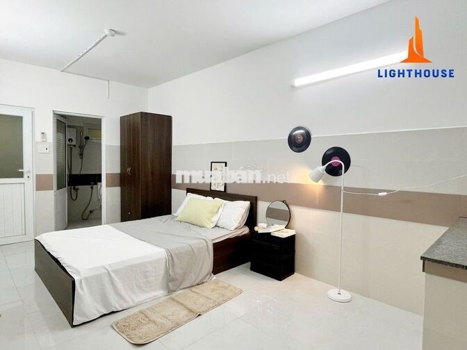 STUDIO SÂN SAU SIÊU RỘNG NGAY BẾN XE MIỀN ĐÔNG