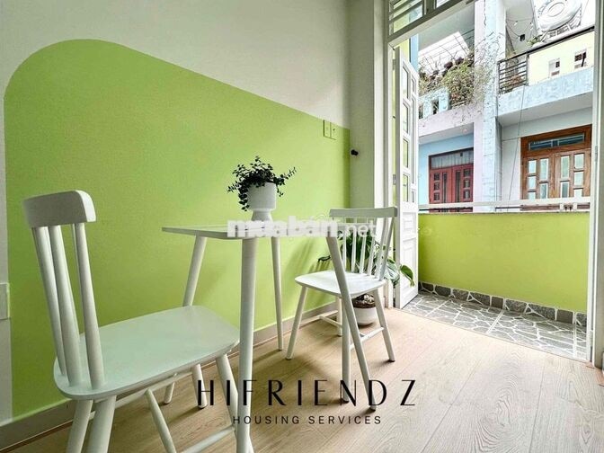 STUDIO BAN CÔNG MỚI XÂY ĐI BỘ QUA AEON TP, ĐH HUIT. FULL NỘI THẤT