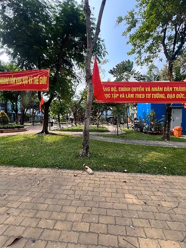 Bán nhà MT Đường 320 Bông Sao. DT 4x16m 1 trệt 3 lầu