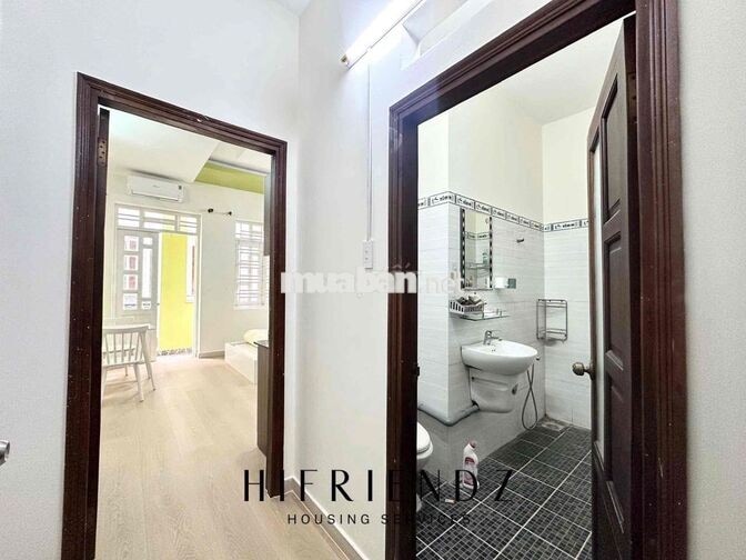 STUDIO BAN CÔNG MỚI XÂY ĐI BỘ QUA AEON TP, ĐH HUIT. FULL NỘI THẤT