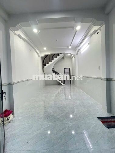 Cho thuê nhà mặt tiền Hoàng Xuân Nhị, 4 tầng 6pn6wc, Kd đa ngành