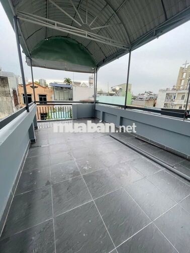 Cho thuê nhà mặt tiền Hoàng Xuân Nhị, 4 tầng 6pn6wc, Kd đa ngành