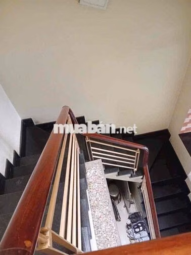 Chính Chủ cần bán nhà vào ở liền: Phạm Văn Chí, Quận 6.(Sổ Hồng riêng)
